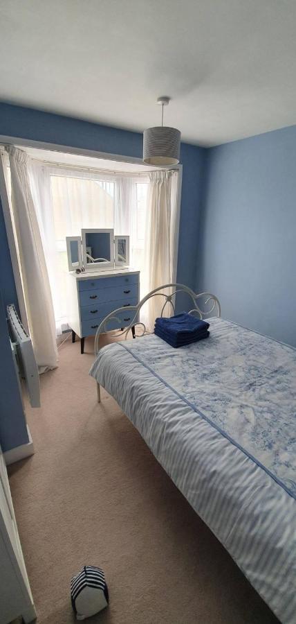 Beautiful 1 Bedroom Cottage With Courtyard. ディール エクステリア 写真